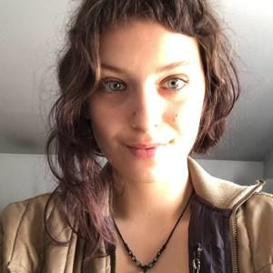 Meet your Posher, Lauren